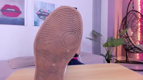 Snapshot of angela_donnato chatting on 24, 11, 2025 A N G E LA. online show from 24, 11, 2025