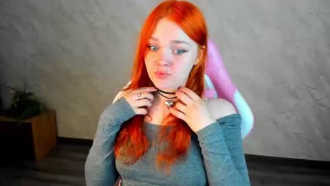 Snapshot of angela_flowers chatting on 27, 6, 2026 Angela online show from 27, 6, 2026