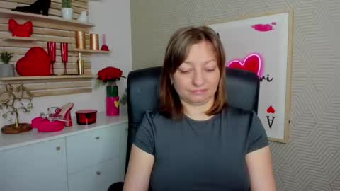 Snapshot of angela_samt chatting on 2, 4, 2026 Angela online show from 2, 4, 2026