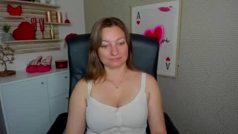 Snapshot of angela_samt chatting on 16, 7, 2026 Angela online show from 16, 7, 2026