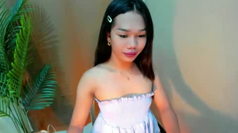 Snapshot of angela_star888 chatting on 11, 10, 2025 angela_star888 online show from 11, 10, 2025