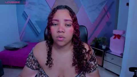 Snapshot of angelacoffee chatting on 18, 11, 2025 Angela online show from 18, 11, 2025