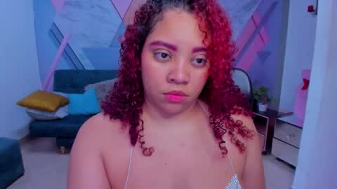 Snapshot of angelacoffee chatting on 25, 11, 2025 Angela online show from 25, 11, 2025