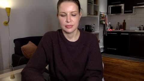 Angela online show from 16, 12, 2025