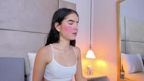 angelag_ online show from 25, 11, 2025