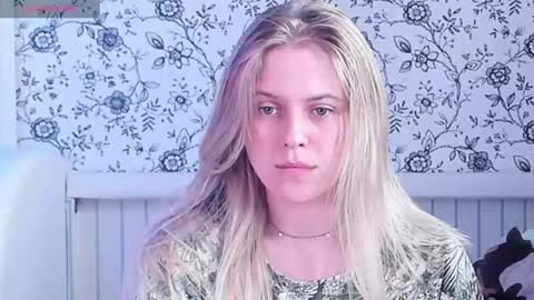 Snapshot of angelanty chatting on 28, 6, 2026 Darsi Anty online show from 28, 6, 2026