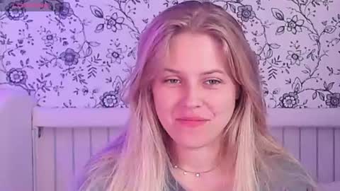 Snapshot of angelanty chatting on 19, 7, 2026 Darsi Anty online show from 19, 7, 2026