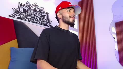 Snapshot of angelbacker chatting on 31, 3, 2026 Angel online show from 31, 3, 2026