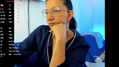 Snapshot of angelblue972344 chatting on 8, 5, 2026 angel online show from 8, 5, 2026