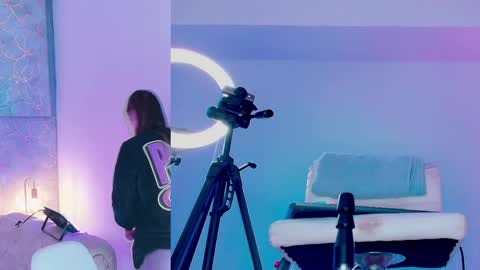 angel online show from 4, 4, 2026