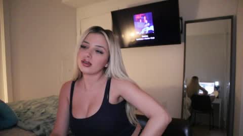 Snapshot of angelcookie chatting on 2, 6, 2026 angelcookie online show from 2, 6, 2026