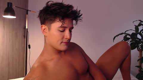 Snapshot of angelcossio chatting on 29, 12, 2024 Angel online show from 29, 12, 2024