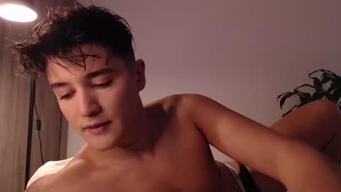 Snapshot of angelcossio chatting on 28, 1, 2025 Angel online show from 28, 1, 2025