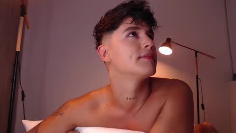 Snapshot of angelcossio chatting on 3, 3, 2025 Angel online show from 3, 3, 2025