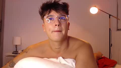 Angel online show from 4, 12, 2025