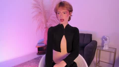 Snapshot of angeldoll_1 chatting on 9, 6, 2026 Angel Doll online show from 9, 6, 2026