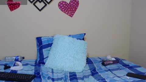 angeldreams15 online show from 8, 3, 2025