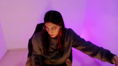 Snapshot of angele_johnson chatting on 31, 3, 2026 angele online show from 31, 3, 2026