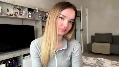 Angelia online show from 11, 3, 2026