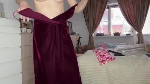 angelicfenix online show from 25, 2, 2026