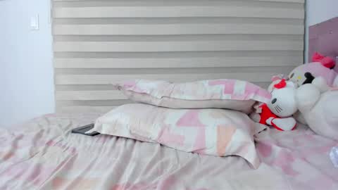   angelita   online show from 21, 2, 2025