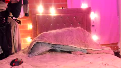 Snapshot of angelina_rouse12 chatting on 2, 2, 2025 Angelina Rouse  online show from 2, 2, 2025