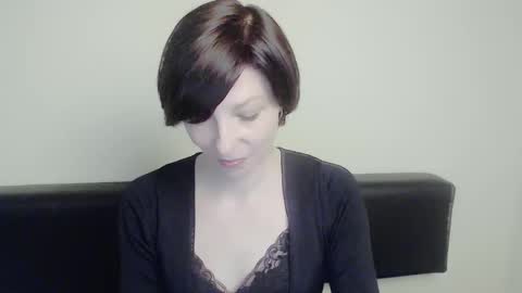 Angelina online show from 30, 1, 2025