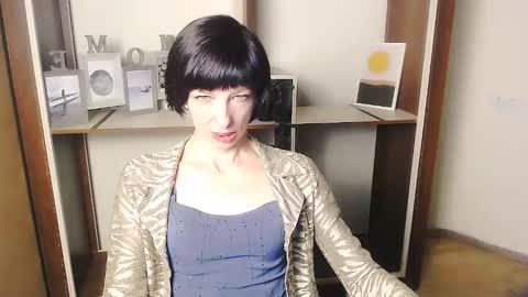 Angelina online show from 17, 9, 2025