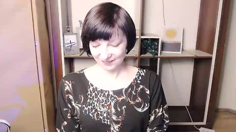 Angelina online show from 12, 4, 2026