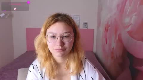 AngelinaLow online show from 1, 2, 2026