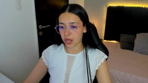 angeline_davies online show from 22, 10, 2025