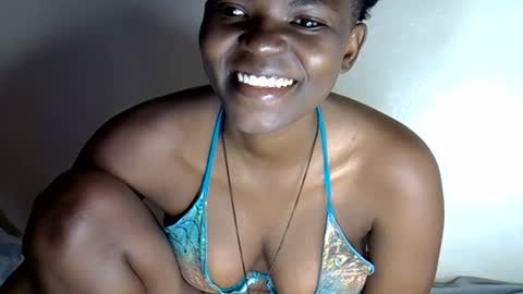 angell_queen2 online show from 1, 8, 2026