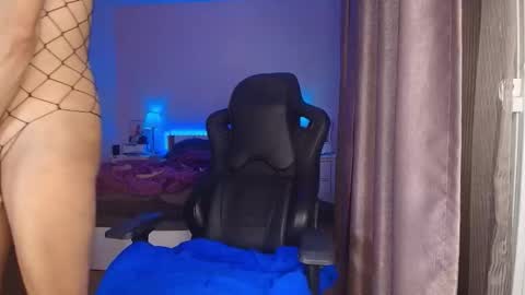 Snapshot of angellarcutie chatting on 7, 2, 2026 Angie online show from 7, 2, 2026