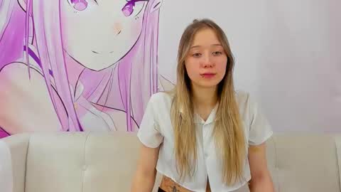 angellery online show from 23, 9, 2025