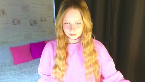 Snapshot of angellisss chatting on 2, 10, 2025 Cutie online show from 2, 10, 2025