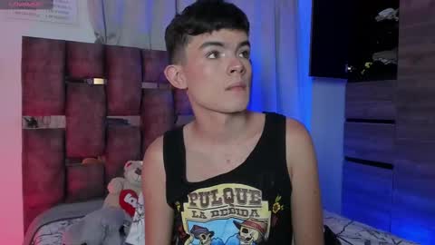 Snapshot of angelocute_ chatting on 11, 2, 2025 Angelo I work from home this is my room online show from 11, 2, 2025