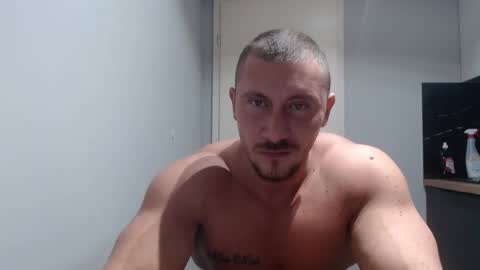  ------- SEX SHOW WITH GUYS AND GIRLS  MUSCLE SHOW online show from 18, 12, 2025