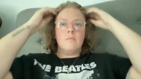 Angel of Light online show from 23, 9, 2025