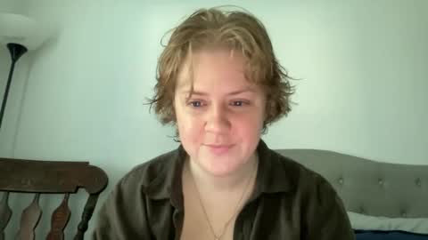 Snapshot of angeloflight273360 chatting on 19, 3, 2026 Angel of Light online show from 19, 3, 2026