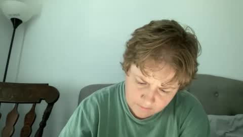 Snapshot of angeloflight273360 chatting on 15, 4, 2026 Angel of Light online show from 15, 4, 2026