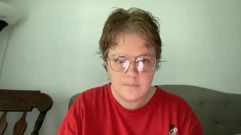 Snapshot of angeloflight273360 chatting on 16, 4, 2026 Angel of Light online show from 16, 4, 2026