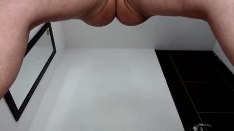 Snapshot of angels_0001 chatting on 27, 12, 2024 angels_0001 online show from 27, 12, 2024