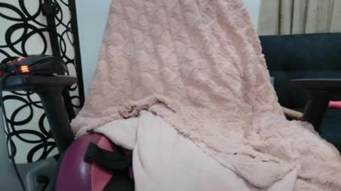 Snapshot of angels_chat chatting on 28, 5, 2026 ivanna online show from 28, 5, 2026