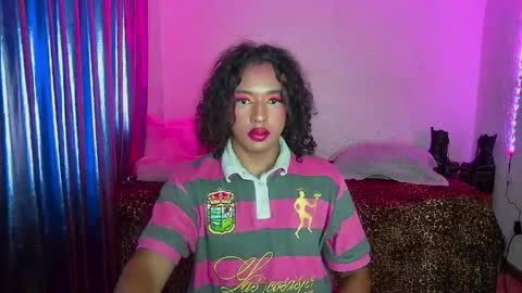 Snapshot of angelsdustxxx chatting on 6, 5, 2026 online show from 6, 5, 2026