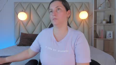 ANGIE online show from 4, 12, 2025