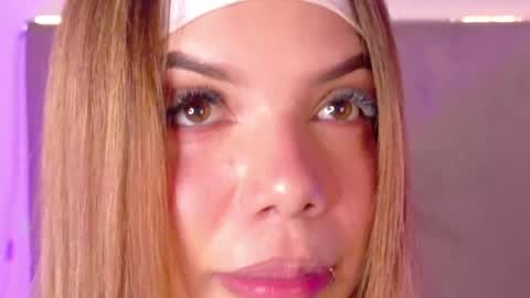 Snapshot of angelswiift chatting on 9, 4, 2026 ANGEL SWIFT online show from 9, 4, 2026