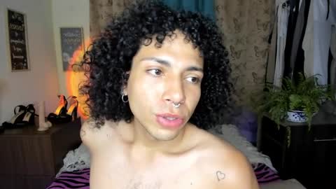 angelwhitte online show from 10, 4, 2026