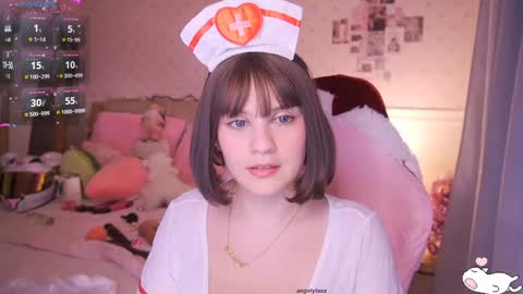 Snapshot of angelytaxx chatting on 11, 1, 2025 Angel online show from 11, 1, 2025