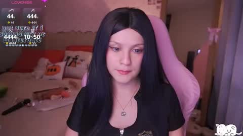 Snapshot of angelytaxx chatting on 27, 9, 2025 Angel online show from 27, 9, 2025