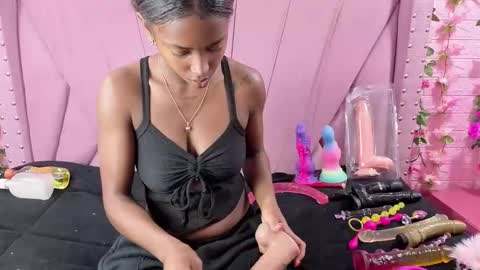 Snapshot of angeyapetite chatting on 6, 2, 2026 Anyega online show from 6, 2, 2026